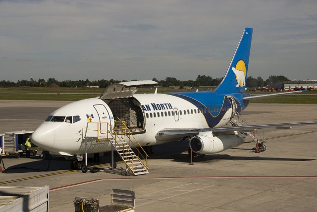 самолет Boeing 737